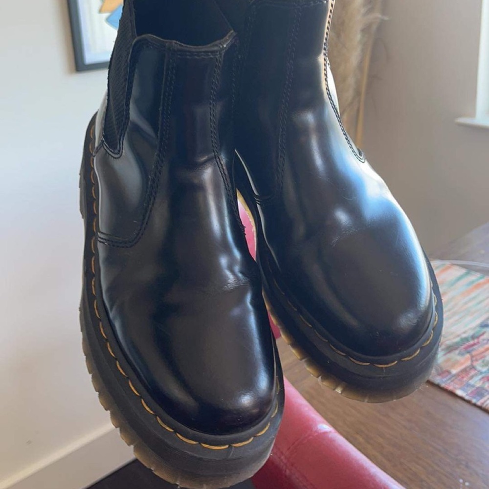 Dr. Martens Chelsea Platform Boots (Black, EU36)